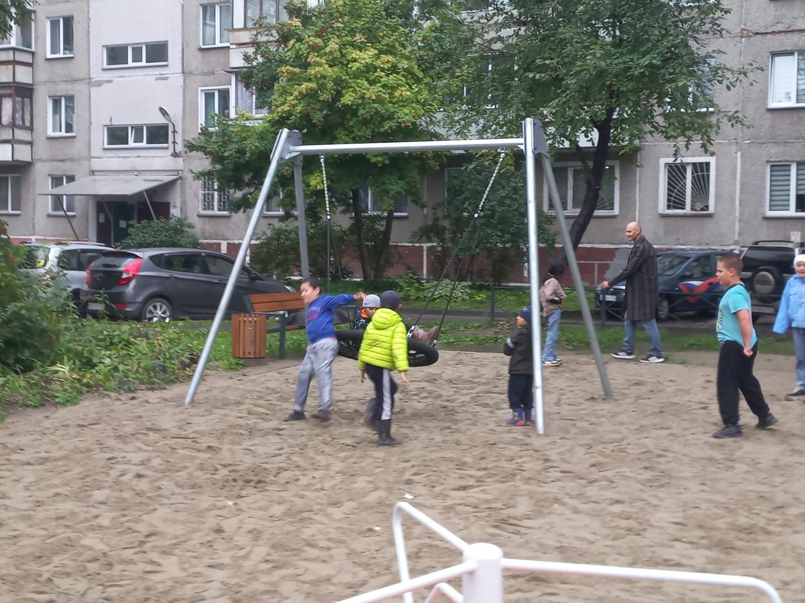 Фото Новосибирские депутаты проверили исполнение наказов жителей нескольких микрорайонов Северо-Чемского жилмассива 5